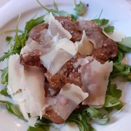 La Piazzetta 3*