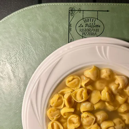 La Piazzetta Hotel Vidiciatico