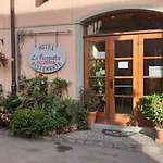 La Piazzetta Hotel 3*