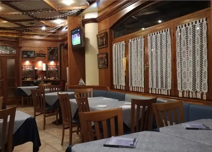 La Piazzetta Hotel Vidiciatico