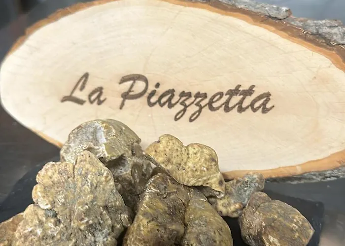 La Piazzetta 3*