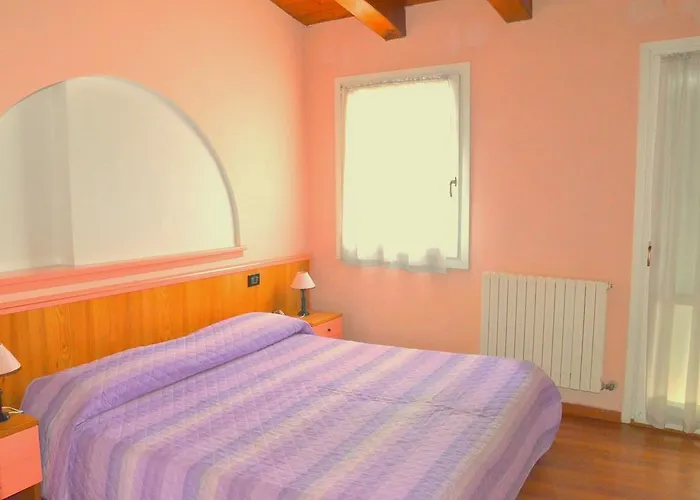 Hotel La Piazzetta 3*